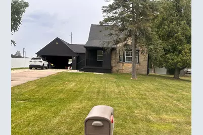 24713 Lois Lane, Southfield, MI 48075 - Photo 1