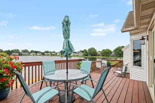 10633 Bridgewater Dr, Zeeland, MI 49464 - Photo 8