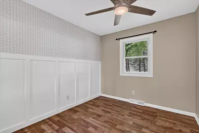 12043 S Sprinkle Road, Vicksburg, MI 49097 - Photo 22