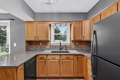 12043 S Sprinkle Road, Vicksburg, MI 49097 - Photo 16