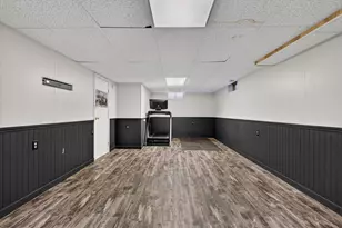 12043 S Sprinkle Rd, Vicksburg, MI 49097 - Photo 32