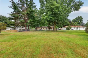 12043 S Sprinkle Rd, Vicksburg, MI 49097 - Photo 44