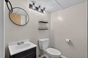12043 S Sprinkle Rd, Vicksburg, MI 49097 - Photo 28