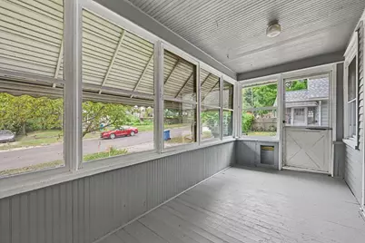 414 Trimble Avenue, Kalamazoo, MI 49048 - Photo 4