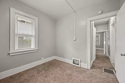 414 Trimble Avenue, Kalamazoo, MI 49048 - Photo 8
