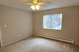 1890 Axtell Dr, Troy, MI 48084 - Photo 10