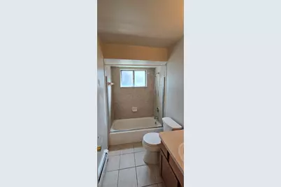1890 Axtell Drive #5, Troy, MI 48084 - Photo 8