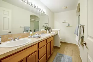 120 W Oakbrook Dr, Ann Arbor, MI 48103 - Photo 20