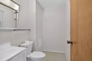 145 Mohawk St, Jackson, MI 49203 - Photo 22