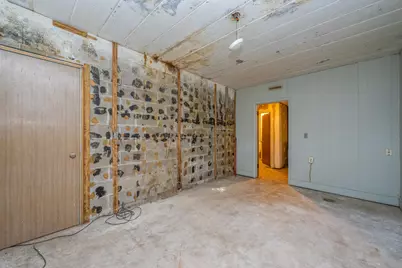 1298 Colfax Avenue, Benton Harbor, MI 49022 - Photo 54
