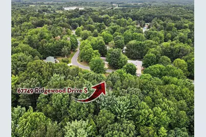 67749 Ridgewood Drive S, South Haven, MI 49090 - Photo 2