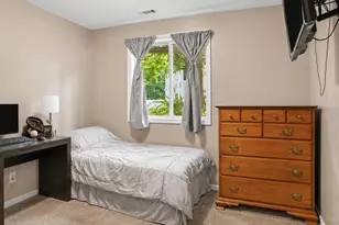 210 W 4th St, Lawton, MI 49065 - Photo 14