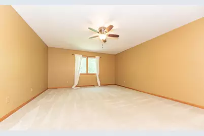 535 Sycamore Circle, Saline, MI 48176 - Photo 18