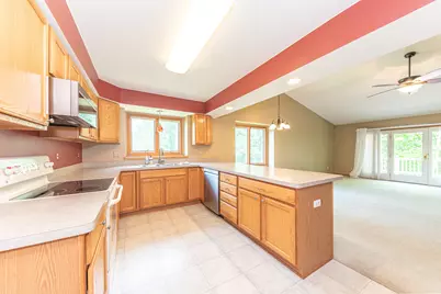 535 Sycamore Circle, Saline, MI 48176 - Photo 2