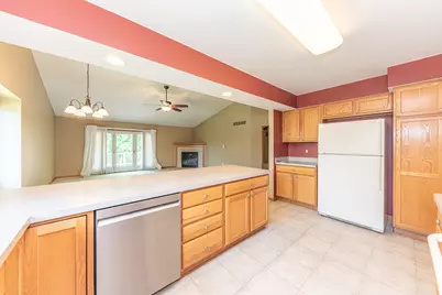 535 Sycamore Circle, Saline, MI 48176 - Photo 12