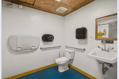 233 W Monroe Street, Bangor, MI 49013 - Photo 14
