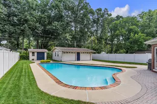 33576 Cindy St, Livonia, MI 48150 - Photo 4