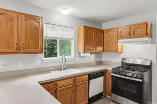 4598 Connor Ct, Ypsilanti, MI 48197 - Photo 6