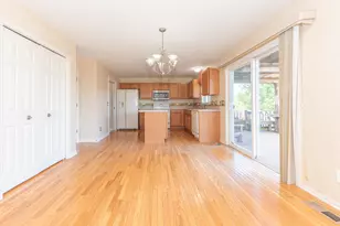 7575 Warwick Dr, Ypsilanti, MI 48197 - Photo 8