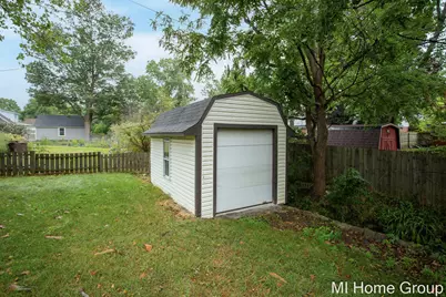 311 W 32nd Street, Holland, MI 49423 - Photo 8