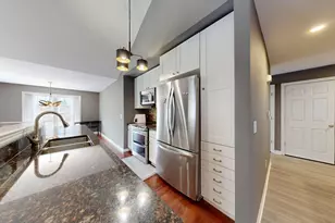 5615 Hampshire Ln, Ypsilanti, MI 48197 - Photo 4