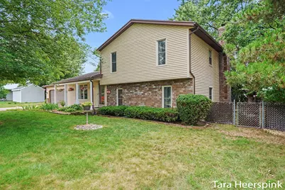 2078 Fernwood Drive, Jenison, MI 49428 - Photo 4