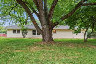 6627 S Jackson Rd, Jackson, MI 49201 - Photo 24
