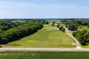 40700 63rd St, Bangor, MI 49013 - Photo 4