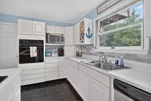 268 Somerset Dr, Brooklyn, MI 49230 - Photo 26