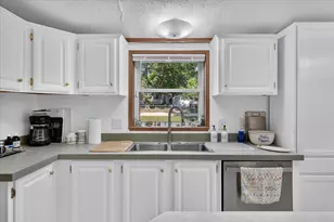 3280 Carlton Blvd, Jackson, MI 49203 - Photo 12