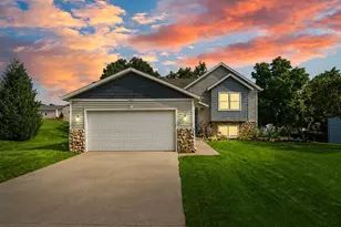 2903 Fox Hill Dr., Jenison, MI 49428 - Photo 2