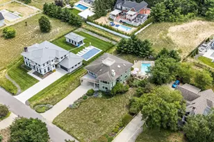 51218 Main Dr, Grand Beach, MI 49117 - Photo 6