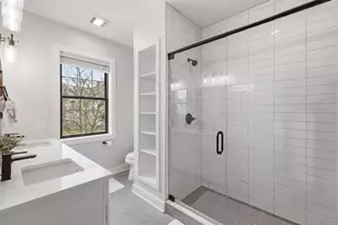 629 Fairview Ave NE, Grand Rapids, MI 49503 - Photo 20