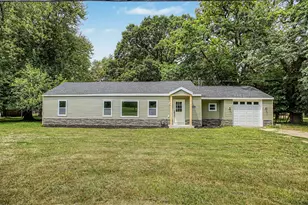 2804 Kibby Rd, Jackson, MI 49203 - Photo 1