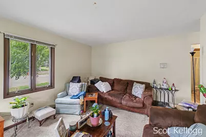 3822-3824 Burlingame Avenue SW, Wyoming, MI 49509 - Photo 12