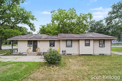 3822-3824 Burlingame Avenue SW, Wyoming, MI 49509 - Photo 4