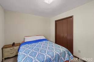 3822-3824 Burlingame Ave SW, Wyoming, MI 49509 - Photo 20
