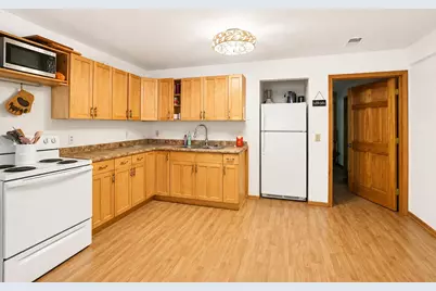 1946 Nazareth Road, Kalamazoo, MI 49048 - Photo 20