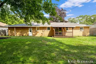 3555 Chippewa Dr, Norton Shores, MI 49441 - Photo 38