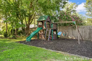 3555 Chippewa Dr, Norton Shores, MI 49441 - Photo 42