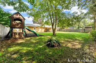 3555 Chippewa Dr, Norton Shores, MI 49441 - Photo 40