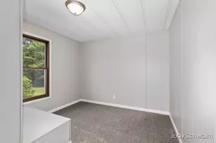 7129 Eldred Ave NE, Rockford, MI 49341 - Photo 22