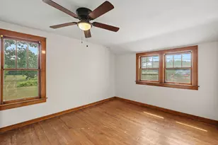 598 S Brks Rd, Muskegon, MI 49442 - Photo 18