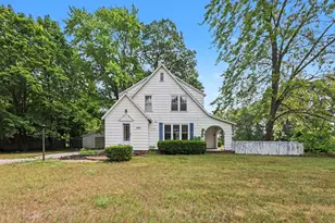 598 S Brks Rd, Muskegon, MI 49442 - Photo 1