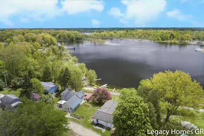 762 Parkwood Drive, Six Lakes, MI 48886 - Photo 34