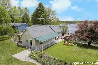 762 Parkwood Drive, Six Lakes, MI 48886 - Photo 32