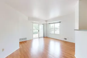 2201 S Huron Pkwy, Ann Arbor, MI 48104 - Photo 22