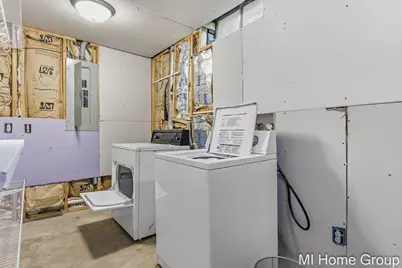 252 Thomas Street, Allegan, MI 49010 - Photo 54