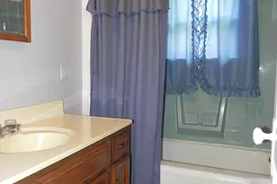 322 North Lakeview Ave, Sturgis, MI 49091 - Photo 10