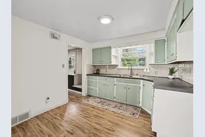 384 N 6th Avenue, Fruitport, MI 49415 - Photo 10
